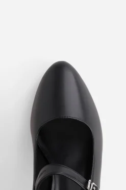 BABEYOND Shoes<Classic Closed Toe Ankle Strap Shoes