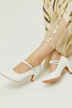 BABEYOND Shoes<Classic Closed Toe Ankle Strap Shoes