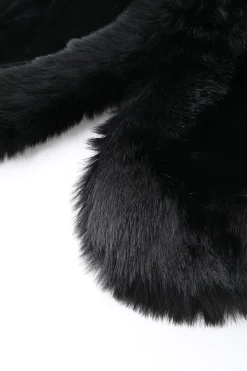 BABEYOND Shawls & Scarves | Vintage<Gorgeous Faux Fur Wrap Evening Cape