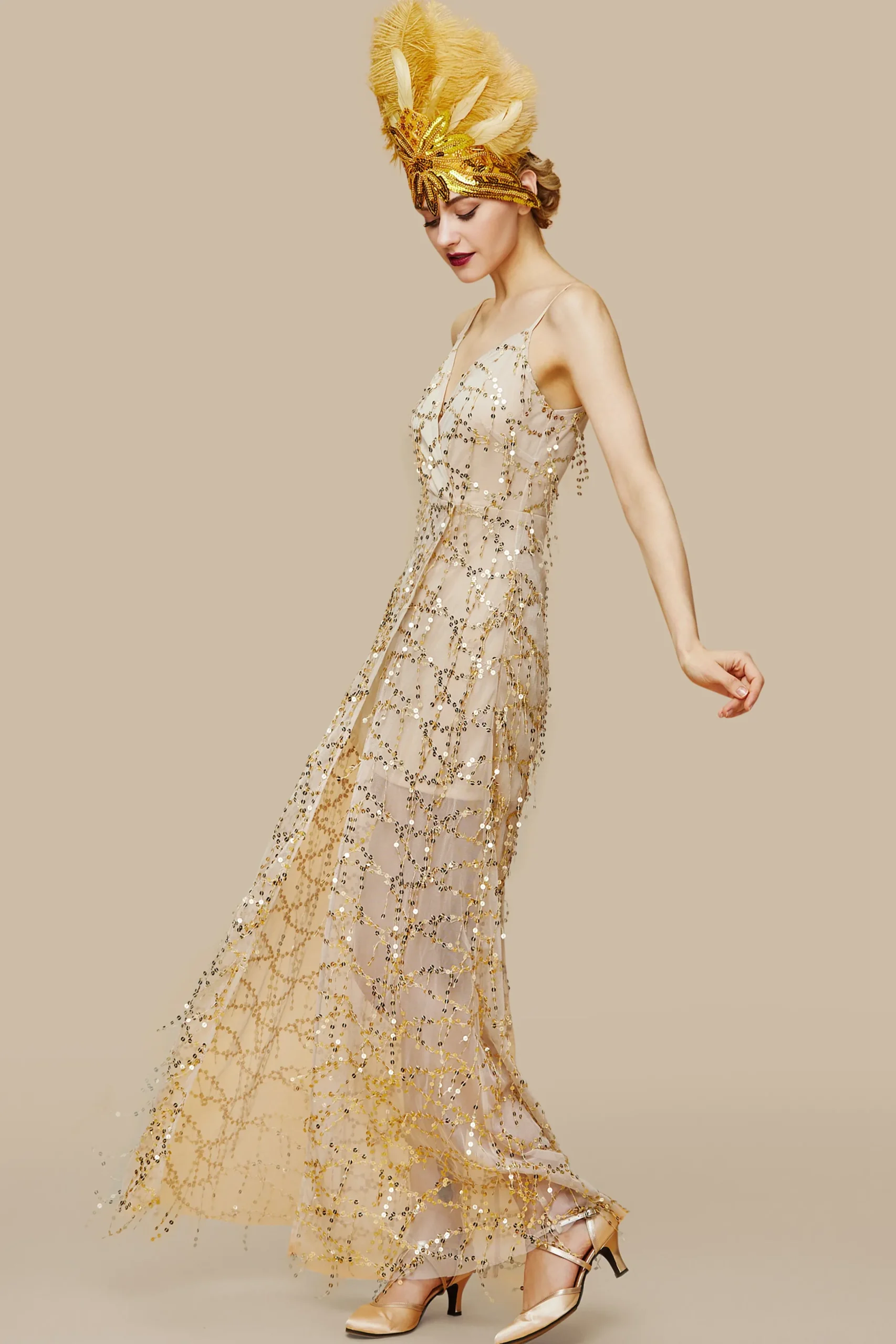 BABEYOND Evening Dresses | Sequin<High Slit Glittering Sequin Strappy Dress