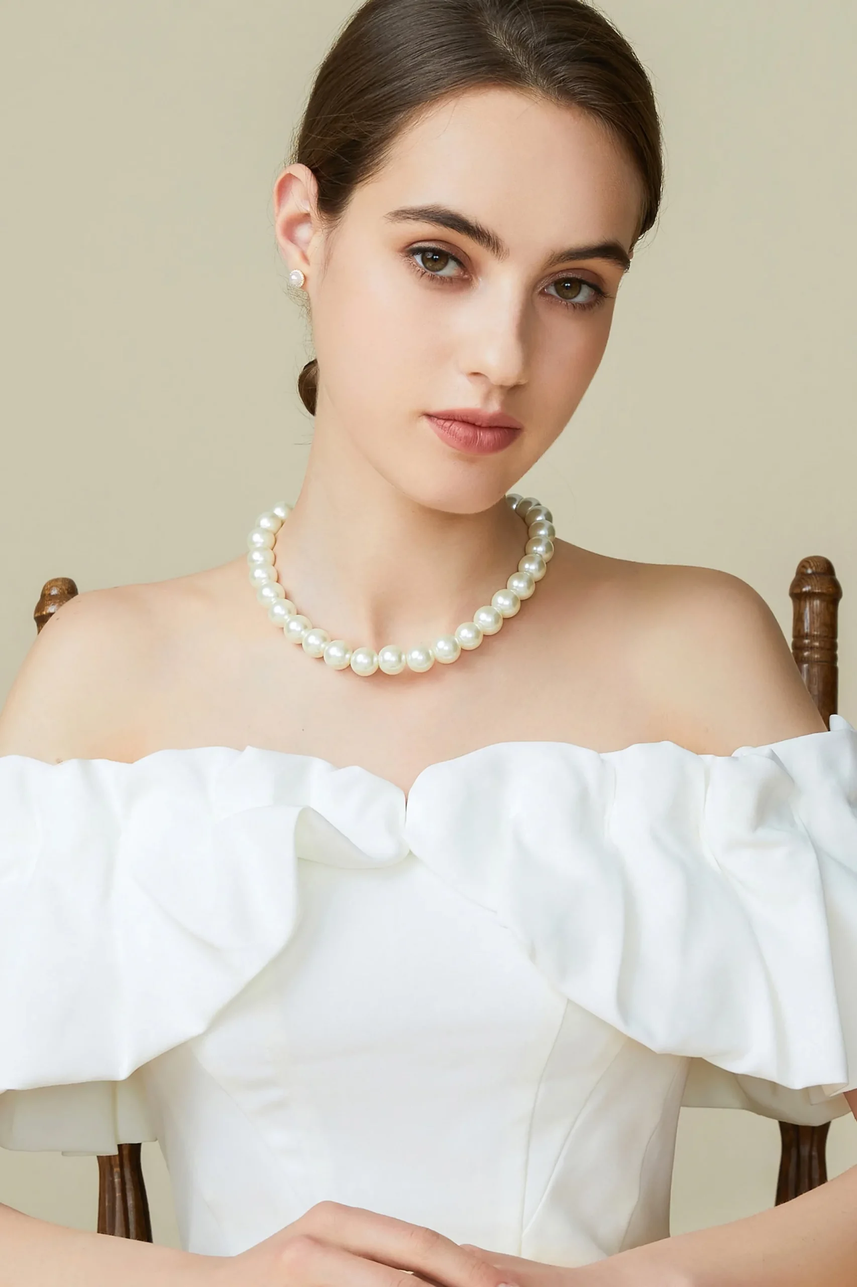 BABEYOND Vintage | Necklaces<1920s Classic Pure Cream Pearl Choker
