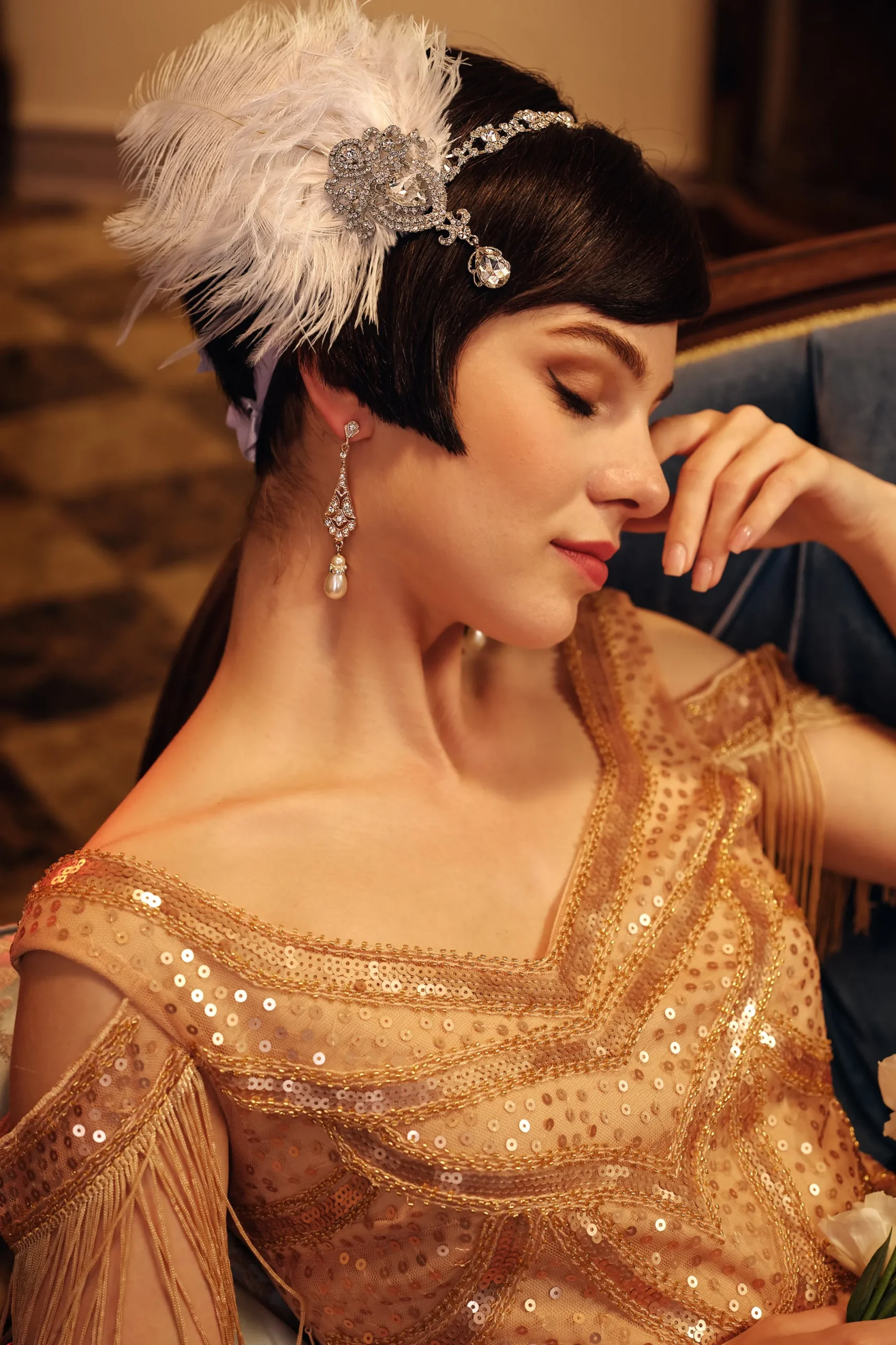 BABEYOND Earrings | Vintage<Stunning Vintage Crystal Studded Earrings